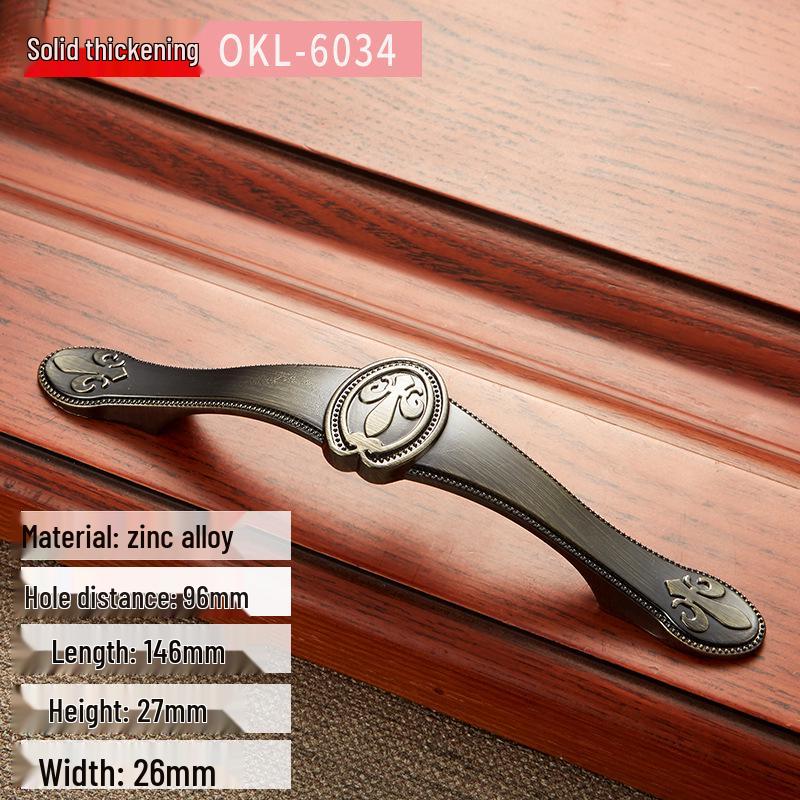 Классические европейские антикварные медные ручки для кухонных шкафов и гардеробов в зеленом и красном цвете