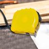 Retractable Tape Measure 3/5/7m Self-Locking Tape Measure Easy Read Imperial/Metric Scale Measurement Tape