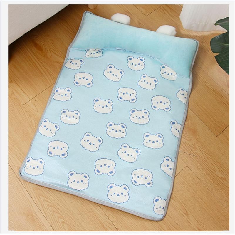 Lovely Pattern Pet Cooling Mat For Small Dog Cats Soft Ice Silk Fabric Bedding Machine Washable Nonslip Design Pet Bed