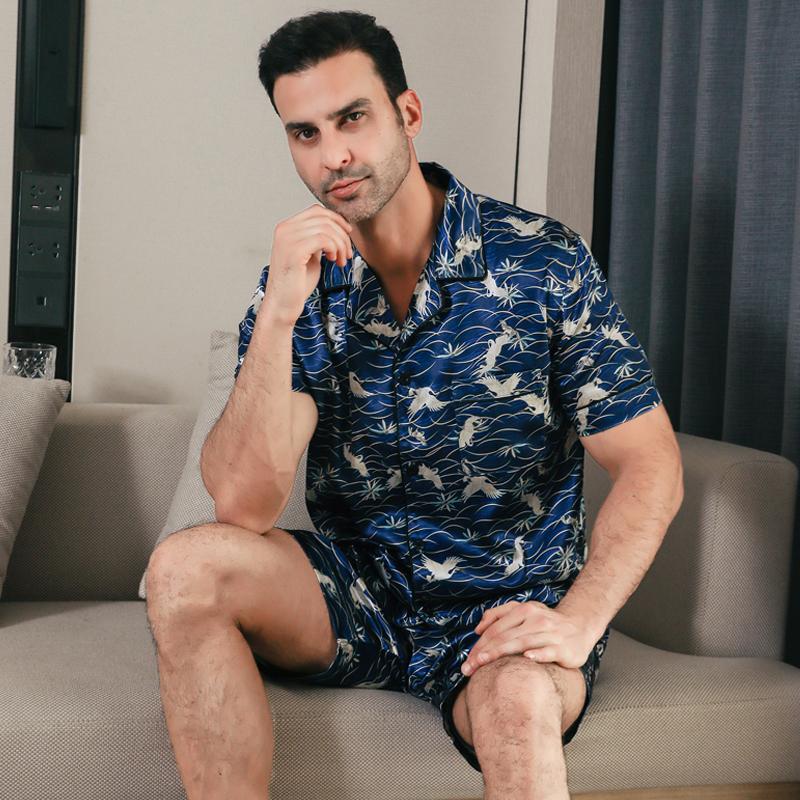 Мужская пижама из ледяного шелка с короткими рукавами