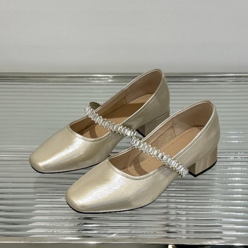 Модные лаконичные туфли-лодочки из искусственной ПУ кожи на низком каблуке для женщин, блестящие с кристаллами, на мягкой подошве, нескользящие лоферы, летние легкие туфли на платформе с квадратным носком для офиса