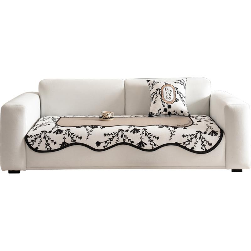 French Entry Lux Irregular Clouds Sofa Cushion Four Seasons Universal High-End Fashion Sense Non-Slip Fabric Cushion