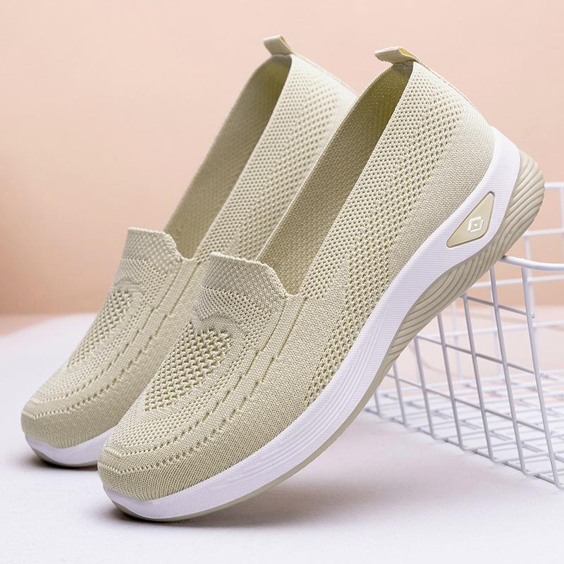 Туфли женские универсальные новые женские туфли из старой пекинской ткани ленивые туфли с одной педалью летающие сетчатые туфли для мам легкие одинарные туфли