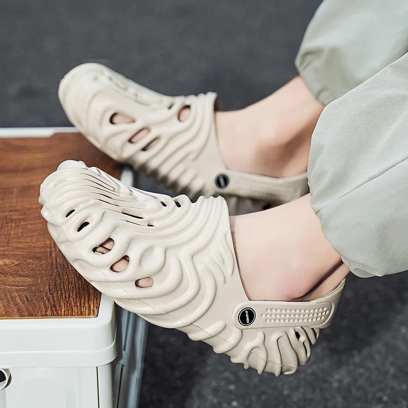 Новые мужские пляжные сандалии, повседневные летние уличные дышащие тапочки, мужские водные сандалии, мужские шлепанцы, легкие сабо, Slieds