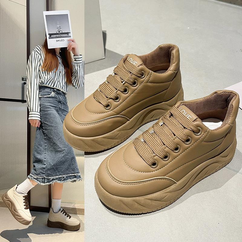 Fashion Four Seasons 2024 New Thick Soled Women's Board Shoes Fashion Student Sports and Leisure Shoes