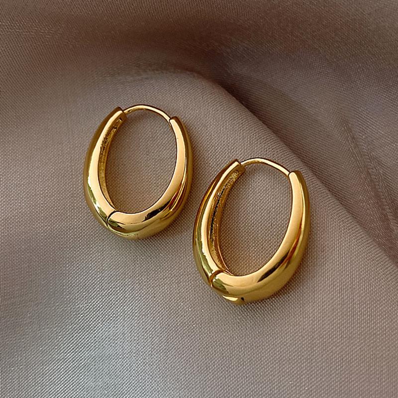 Best-selling Simple Geometric Oval Earrings Retro High Sense U-shaped Earrings Accessories Jewelry
