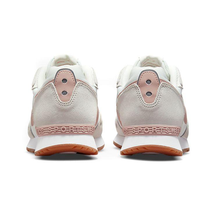 Nike Женские кроссовки Venture Runner Wide Sail Pink Oxford White DM8454-106