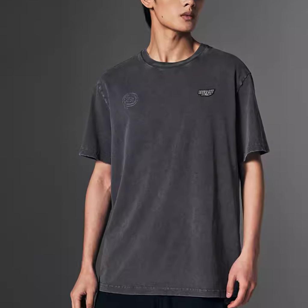 SAUCONY Модная Удобная Мягкая Универсальная Футболка с Коротким Рукавом Унисекс Топы Темно-Серый SA3259ST13C-BK001