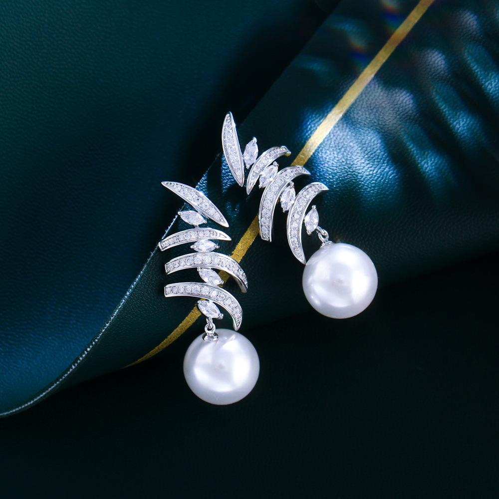 Серьги класса люкс для знаменитостей, инкрустированные цирконом, многослойные геометрические линии, полностью усыпанные бриллиантами, жемчужные серьги