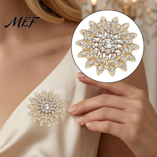 Hollow Sunflower Badge Sparkling Rhinestone Brooch, Golden Plated Floral Lapel Brooch Pin Pin, Dainty Clothing Jewelry Accessory for Women Girls