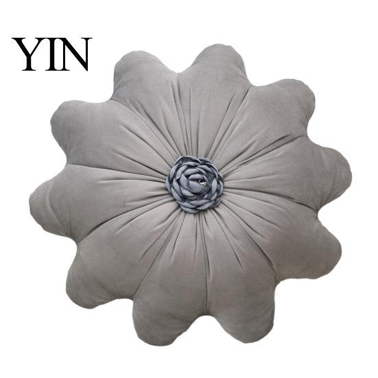 Breathable Velvet Throw Pillow Round Flower Pillow, 16 Inch Decorative Cushion, Soft Small Accent for Chair Stuffed Shape Sofa Couch Bed