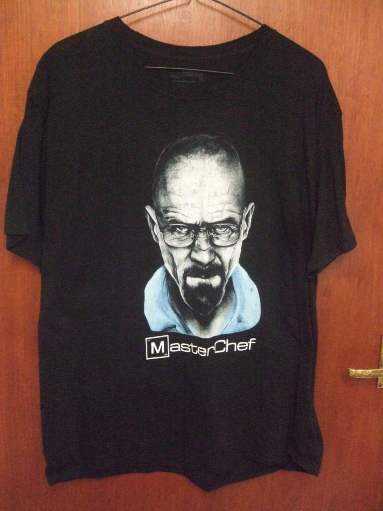 RARER BREAKING BAD T SHIRT..XLARGE SIZE.