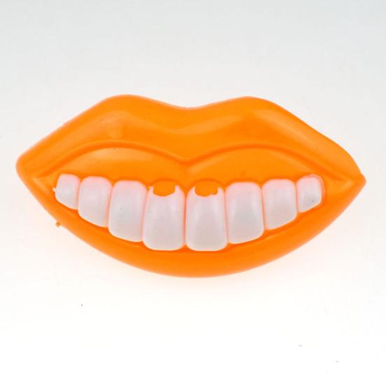 10 шт., мультяшный свисток, износостойкая, широко применяемая пластиковая полезная портативная мини-игрушка для детей