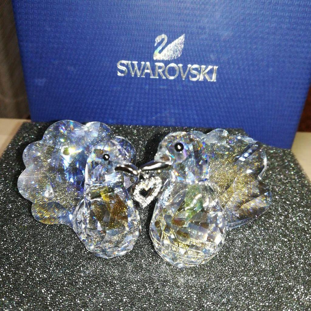 Used Swarovski Turtle Dove Love Bird