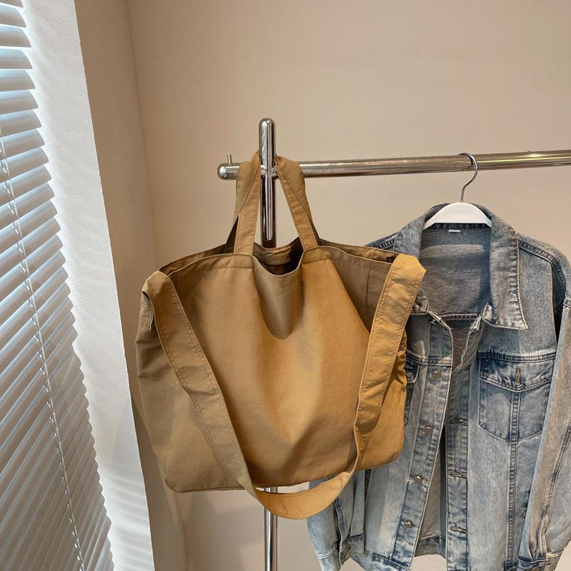 Повседневная сумка-тоут большой вместимости, женская новая универсальная и легкая на плечо, сумка-мессенджер, сумка для класса/поездок