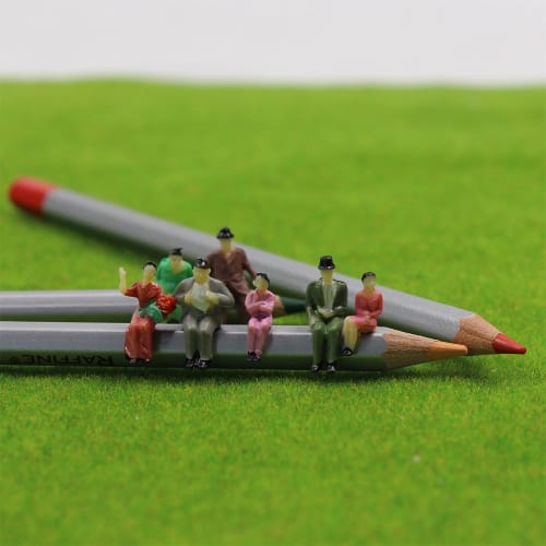 1:87 Scale Human Figures, Seated Figures, Painted Figures, 60 Pieces, for Miniature Gardens, Decorations, Railway Models, Building Models, Dioramas, E
