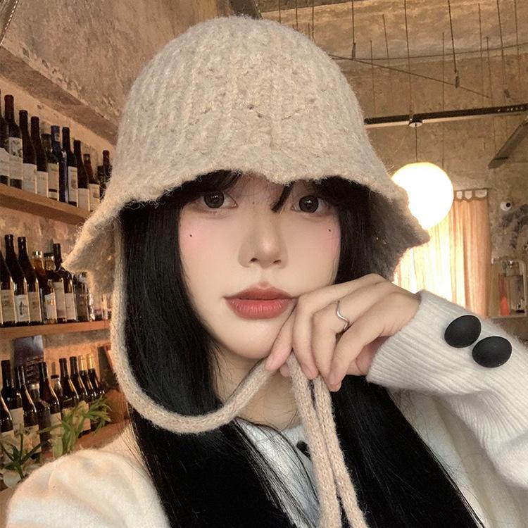Autumn and winter lace-up hollow bucket hat women's versatile face small bucket hat retro big head circumference knitted wool hat
