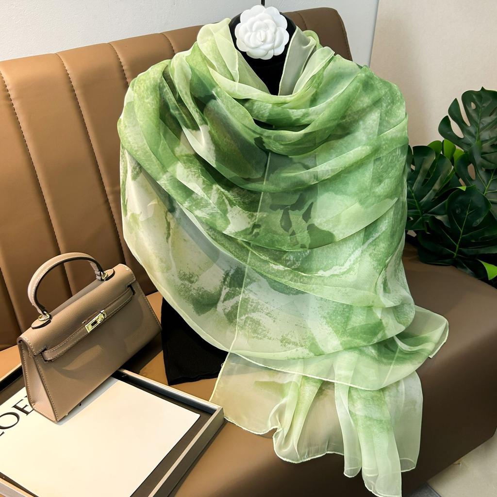 180*135cm Summer Silk Scarf Women Outdoor Shawl Bandanna Foulard Female Beach Fashion Luxury Oversized Shawl Head Hijab Wrap