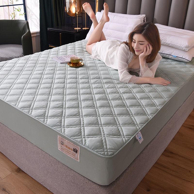 Solid Color Luxury 100% Cotton Quilted Mattress Cover Customized Anti-bacterial Air-Permeable Bed Cover Not Including Pillowcase