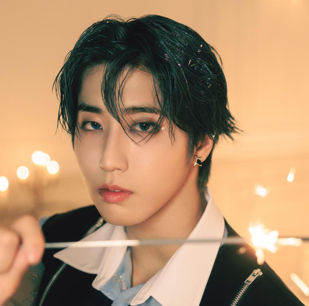 Stray Kids Полый (Фан-клуб) Япония 3-й мини-альбом