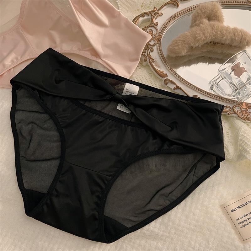 "Satin Desire French Hollow Women's Mid-Waist Briefs - Sexy and Comfortable Pure Cotton Crotch"