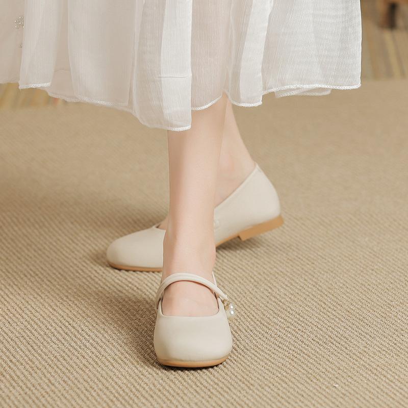 Туфли Мэри Джейн из кожи, новые белые туфли 2025 года, женские летние туфли для поездок на работу, легкий ветерок, с юбкой, темпераментные туфли на плоской подошве