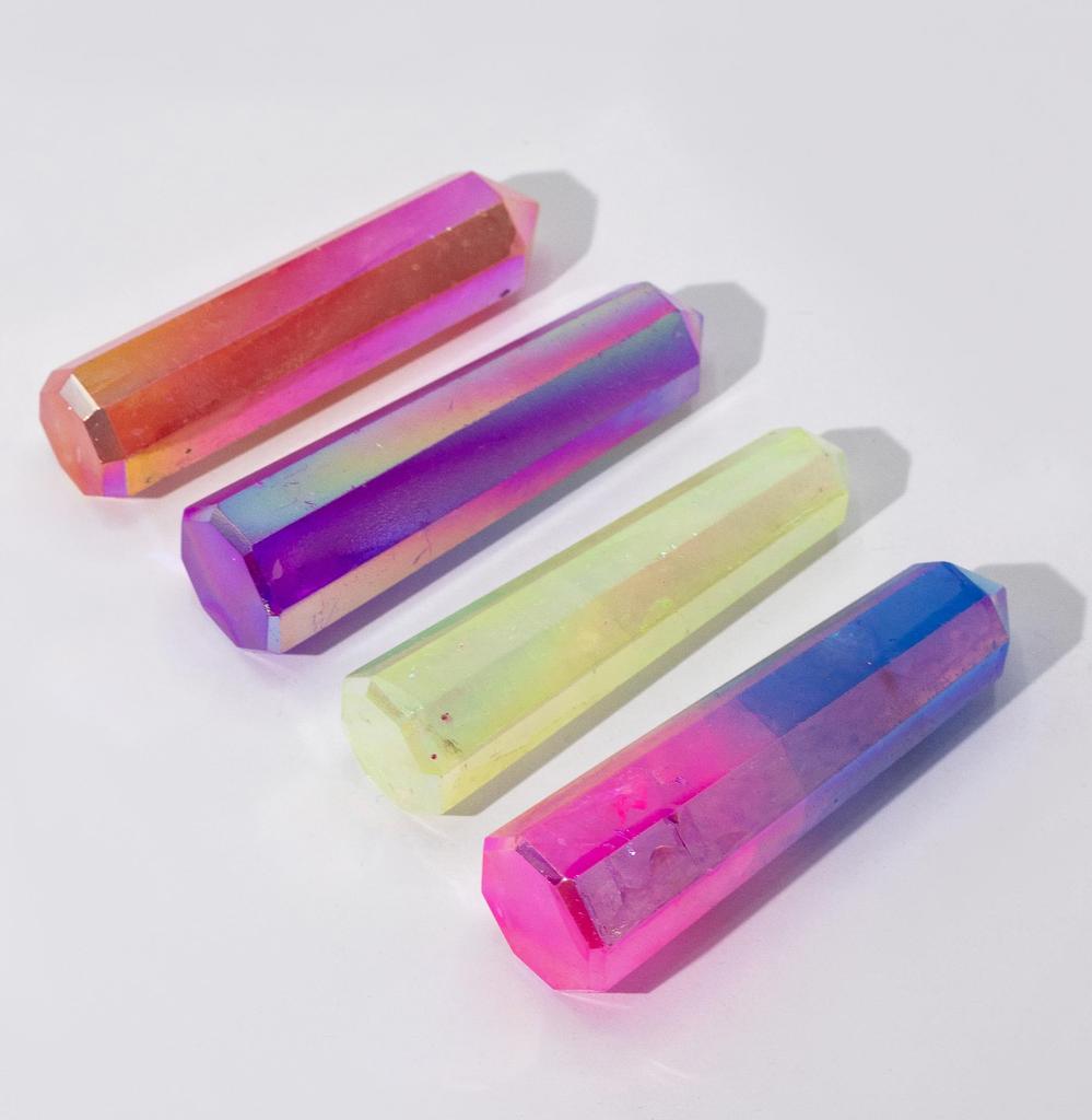 Gemstone Obelisk Point 9cm – Aurura Crystal Quartz – Peach