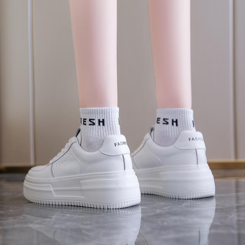 Туфли на платформе белые женские новые модные и удобные туфли-бублики нишевая шнуровка круглая головка спортивная обувь для доски прилив