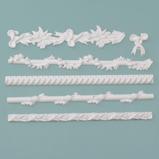 Mold Easy To Release Reused Non-Sticky Long Lasting DIY Solid Color European Style Floral Carving Cake Mold