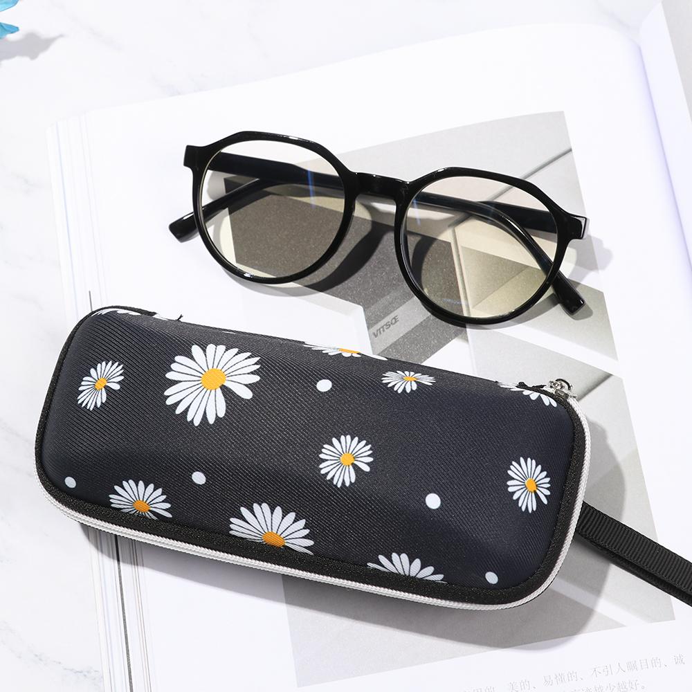 Vintage Glasses Holder Waterproof EVA Zipper Glasses Box Fresh Daisy Large Capacity Eyeglasses Case