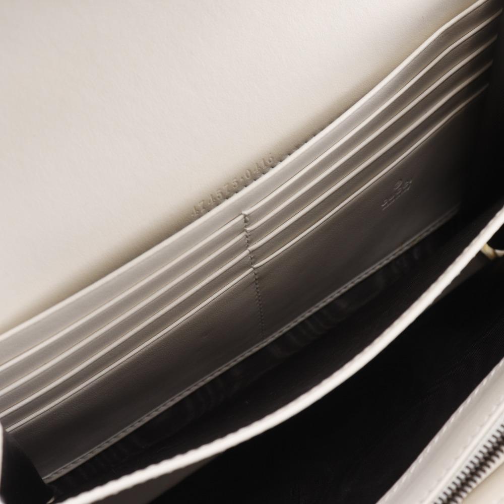 Gucci Кошелек на цепочке GG Marmont 474575 Цепочка на плечо 2-сторонний клатч Белая телячья кожа Женский Б/У