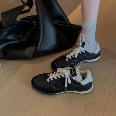 Женская обувь – Кроссовки