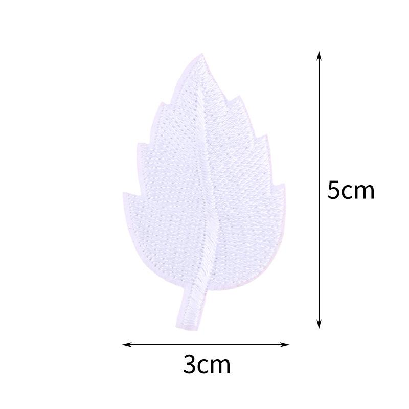 Салон автомобиля, крыша, потолок, окурок, след от сигареты, дымовое отверстие, ремонт следов от дыма, заплатка для ремонта, наклейка на тряпку
