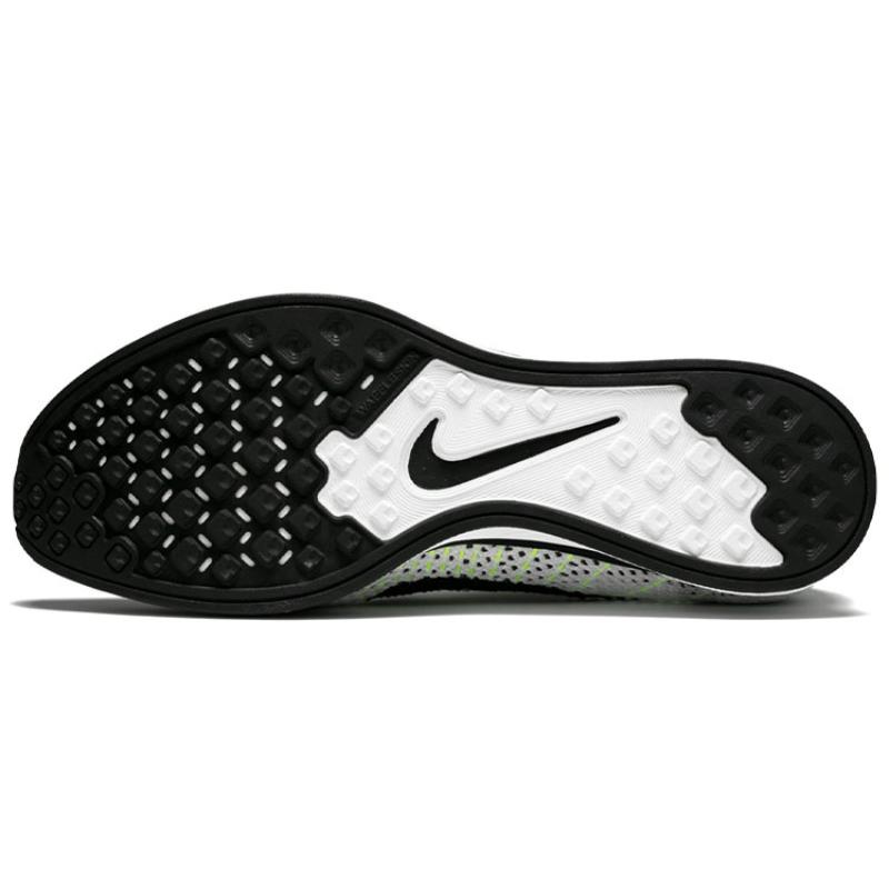 Nike Кроссовки Flyknit Racer Черный Белый Вольт 526628-011