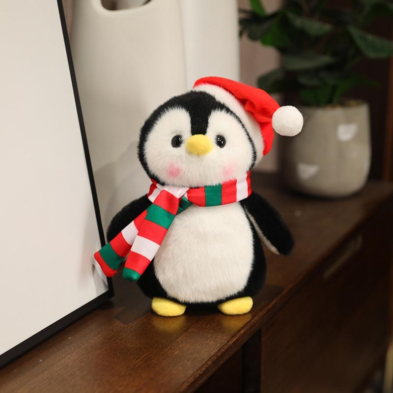 Xmas Plush Stuffed Animals Cartoon Penguin Santa Claus Elk Xmas Teddy Bear Desktop Ornament Merry Xmas Decors Designed For Children
