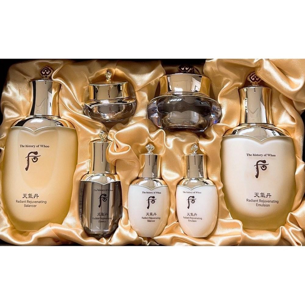 The Who Cheongidan Hwahyeon набор из 3 предметов + Cheongidan Hwahyeon skin + лосьон 5 мл x 10 штук по 50 мл каждая, 1 штука