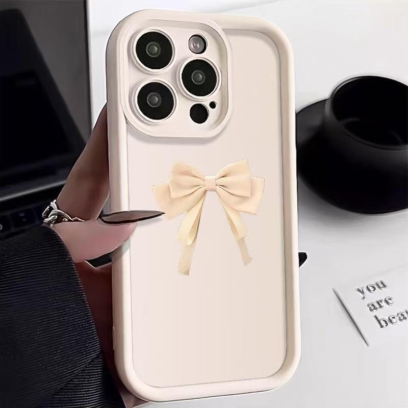 Элегантный белый чехол-бант для iPhone моделей 13/14/15/16E/17/17 Pro Max