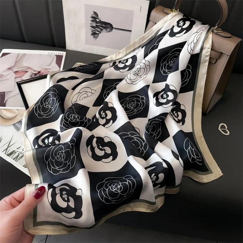 Luxury Silk Scarfs Square Scarf Korean Fashion Kerchief Popular Silk Scarves Bandanna Wraps Scarf Decoration Shawl 70*70CM
