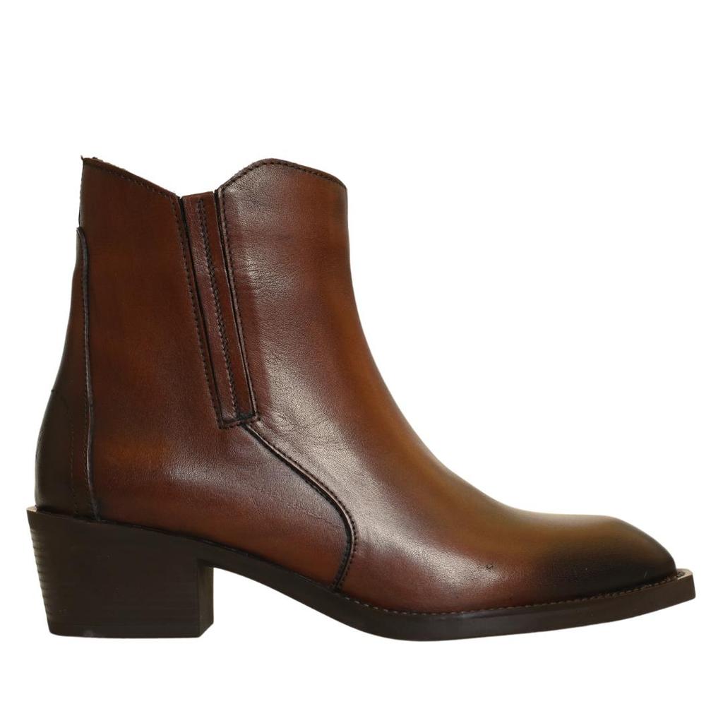 Женские сапоги из натуральной кожи на высоком каблуке