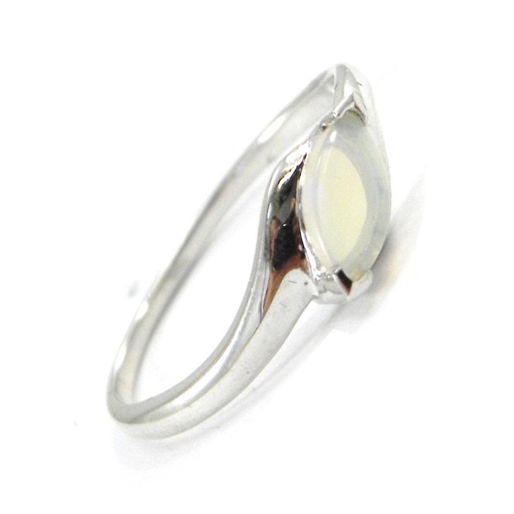 Silver Ring 'Goddess Opal' White Silver (rhodium) - 6 Mm