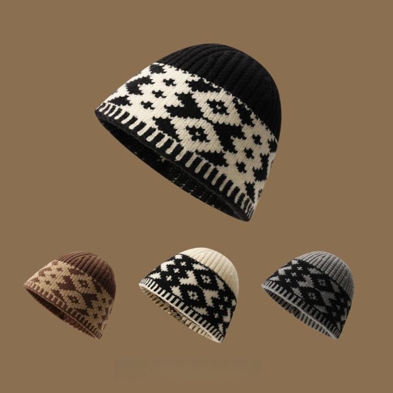 Vintage Knit Beanie Hat Ethnic Pattern Skull Cap Warm Winter Knitted Hat Unisex Outdoor Daily Casual Headwear Multiple Colors