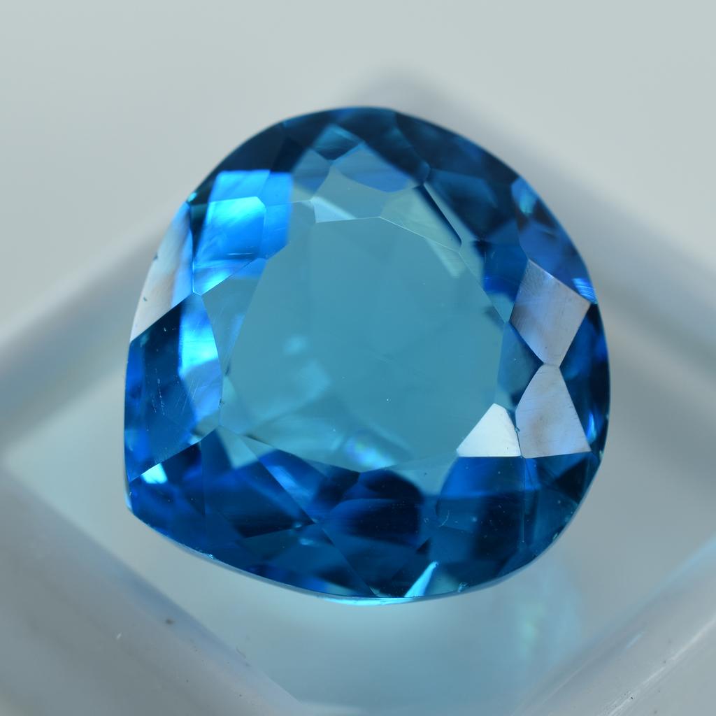 18.30 Ct Lab-Created Pear Ocean Blue Aquamarine Loose Gemstone A++