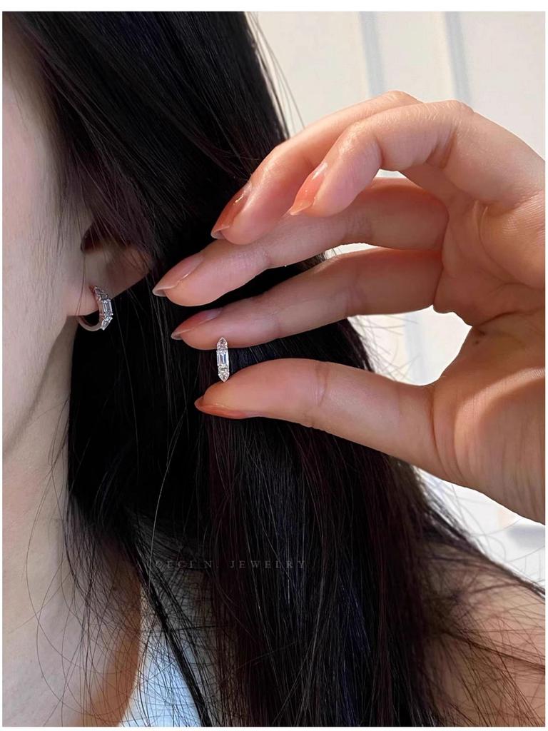 Геометрические каффы из стерлингового серебра 925 пробы с цирконами - Элегантные женские серьги в стиле французской роскоши