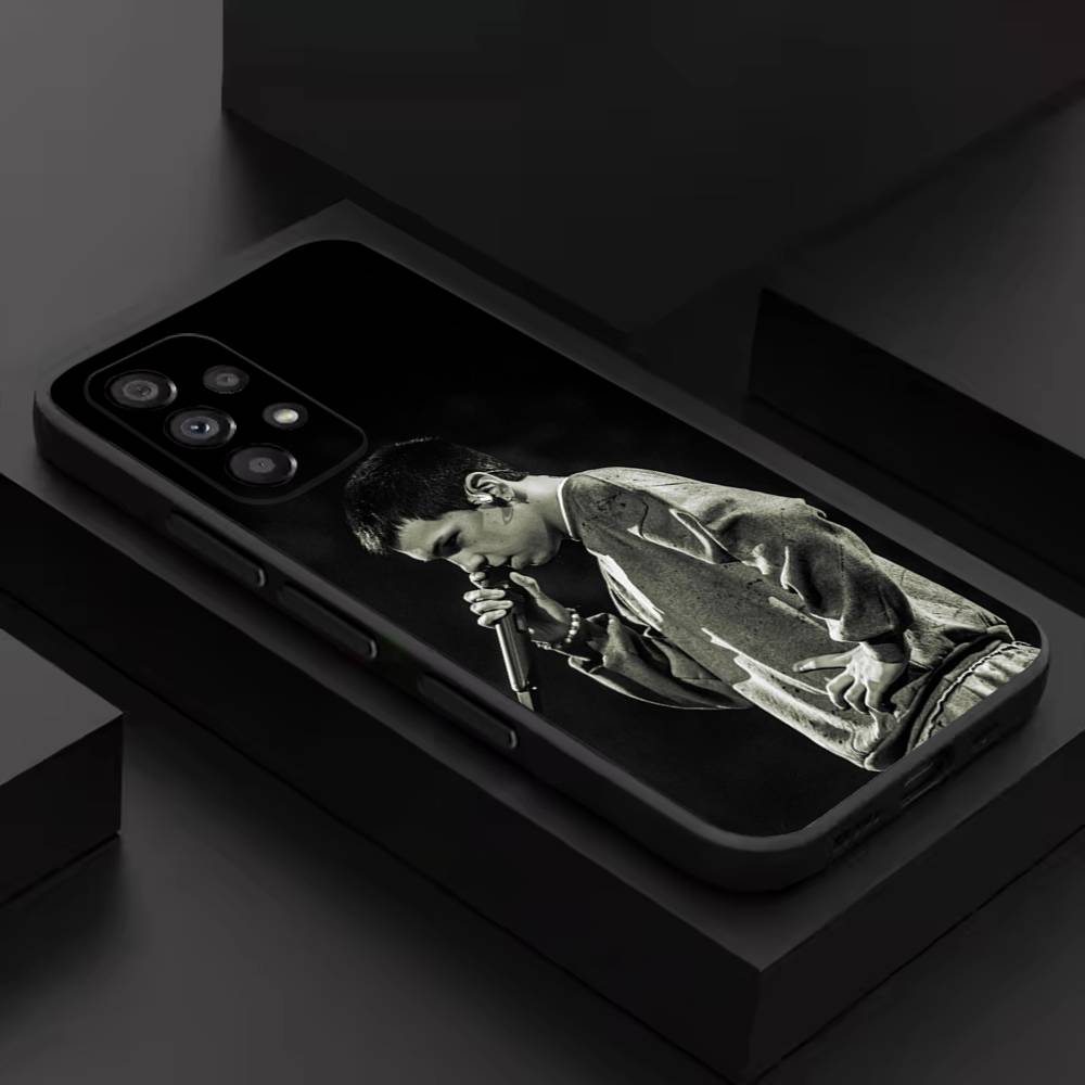 Singer M-Milo J 111 Cool Phone Case For Samsung S 9,10,21,30,22,23,24,25,26,Ultra,Plus,Lite,FE,4,5G Black Soft Case
