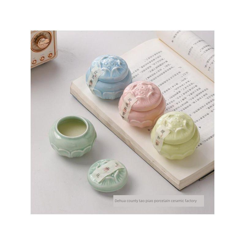 Traditional Incense Balm, Ceramic Pear Incense, Laoshan Sandalwood, Ancient Style Solid Incense, Gardenia, Long-Lasting Fragrance