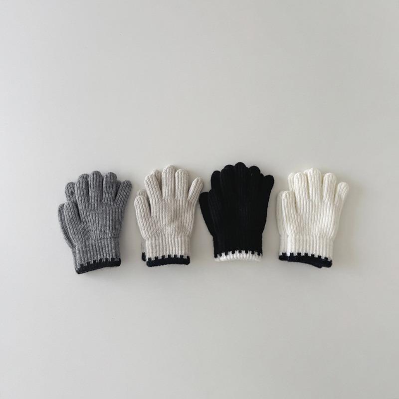 Korean Style Kids Knit Gloves Winter Warm Mittens Solid Color Gloves Soft Crochet Hand Warmers for Boys Girls Trendy Children