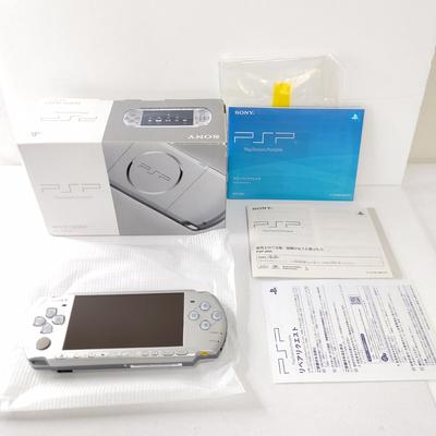 [Б/У] Игровая консоль SONY PSP-3000 Mystic Silver PlayStation Portable Магазин Японии