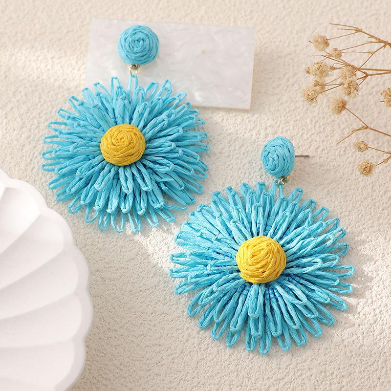 Серьги «Подсолнухи» с ощущением высокого класса, серьги из плетеной рафии ручной работы, модные аксессуары