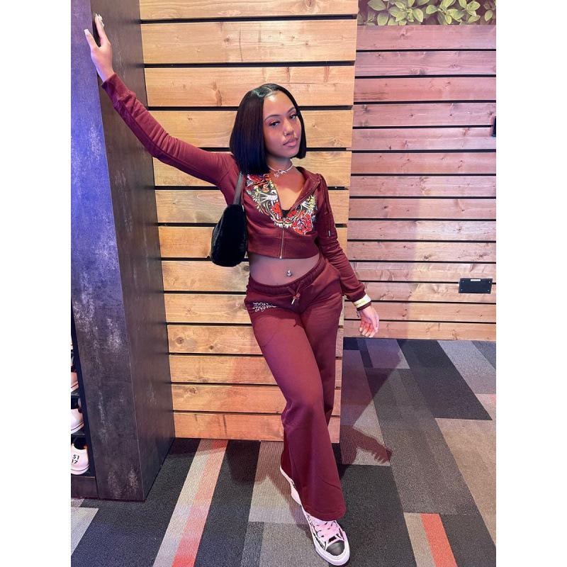 Европейский и американский женский повседневный костюм-двойка с уличным принтом 2024 года — разноцветный комплект Girlfriend