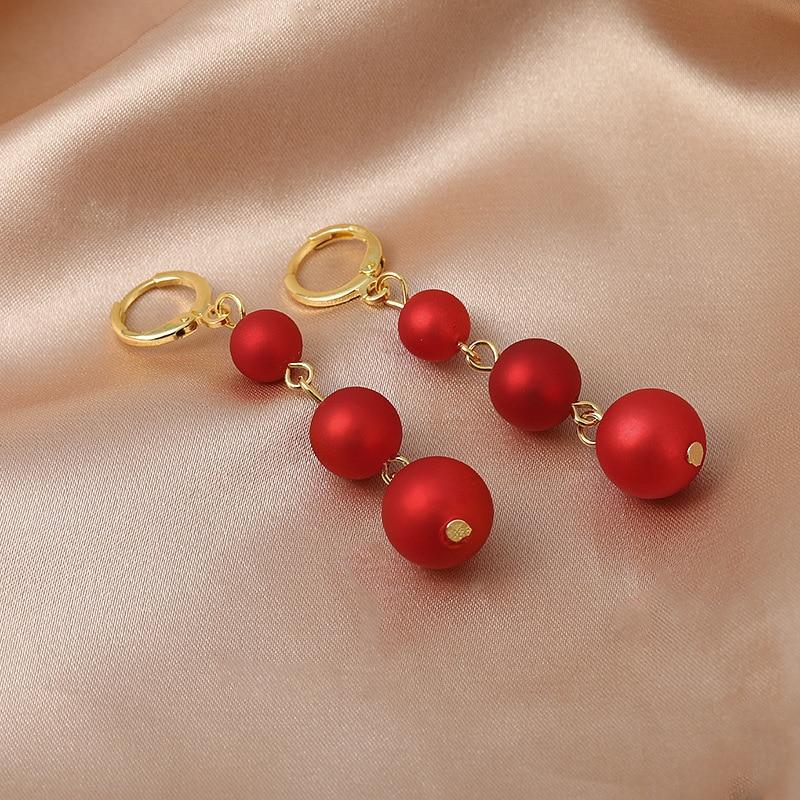 Новинка 2021 года, серьги с длинными кисточками, красные, белые жемчужные шарики для женщин, элегантные корейские серьги, ювелирные изделия для свадебной вечеринки, Прямая доставка